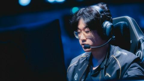 Hanwha Life Zeus Interview: Regrets After Worlds 2025 Loss to Gen.G
