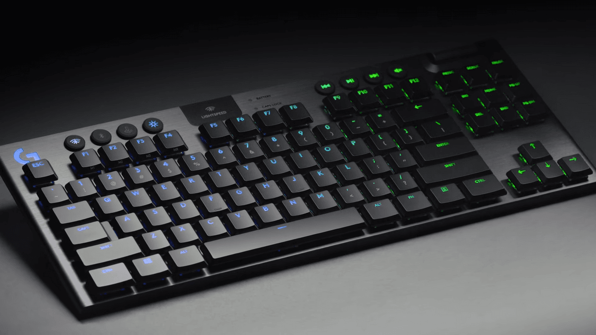 Logitech G915 TKL LIGHTSPEED Review: Compact, Customizable, and Classy