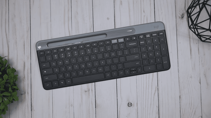 Logitech K585 Review: Versatile and Quiet, But Not Perfect Keyboard